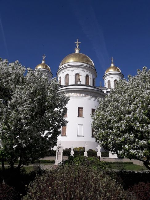 Чудесный майский вечер в столице Урала..