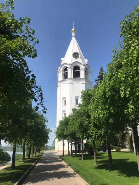 Кремль, Нижний Новгород, спасская колокольня май..