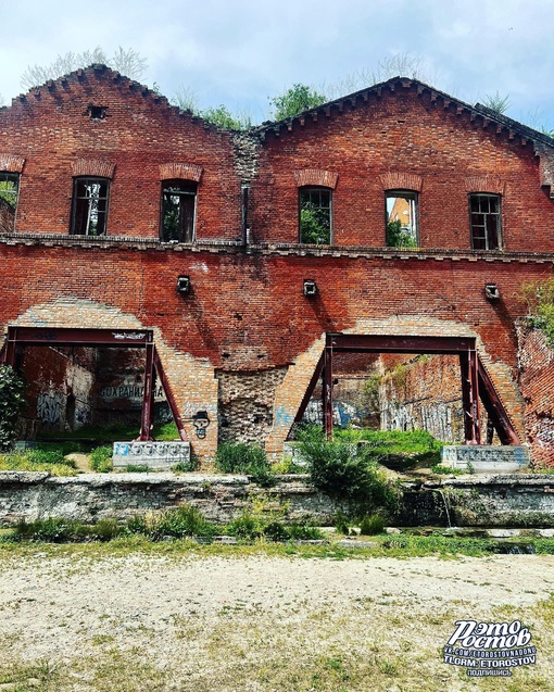 🏛 Парамоновские склады - легендарное купеческое наследие Ростова-на-Дону 19 века. В подземельях..