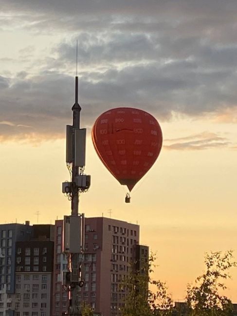 ❤️Вечерняя красота в небе над «Новой Кузнечихой» и вид из Верхних Печер!
..