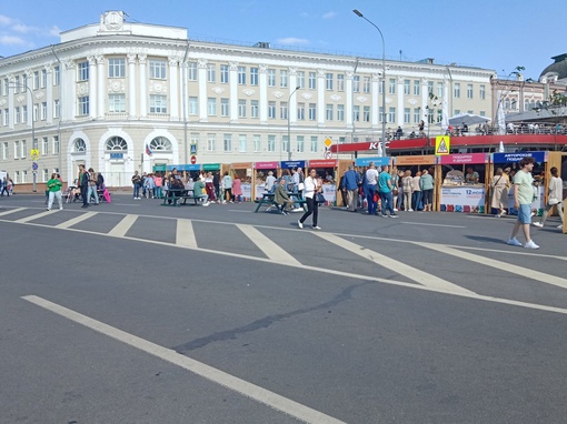 День России в Нижнем. 12 июня..