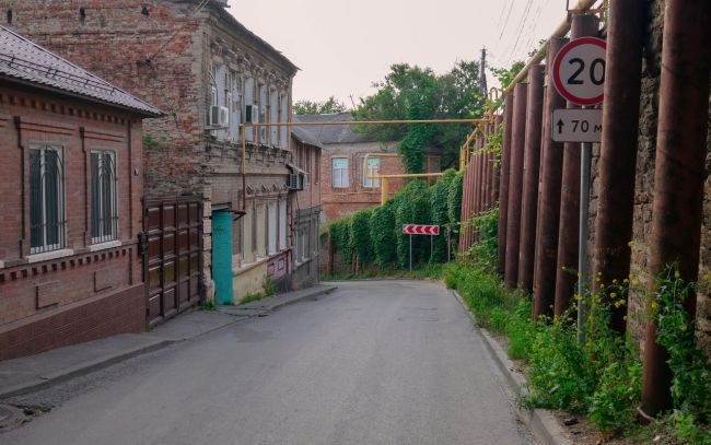 Атмосфера раннего летнего ростовского утра..