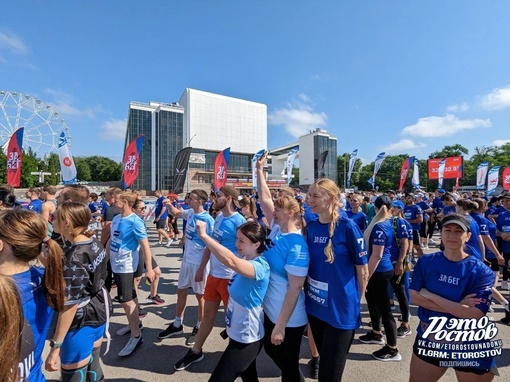 🏃‍♂ Летний сезон забегов открыт! Это сделали участники Всероссийского полумарафона 4 июня во всех городах..