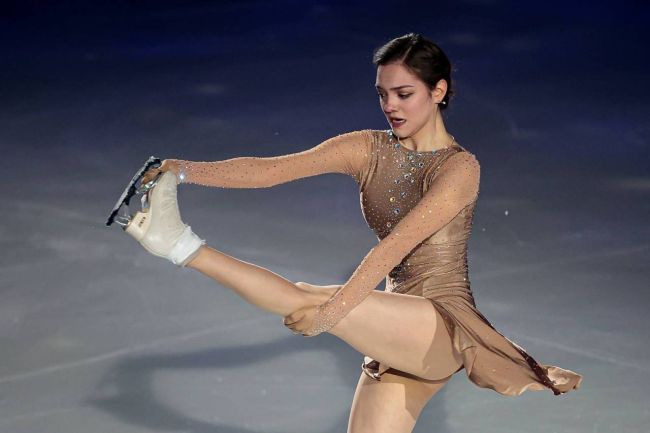 ⛸ В Лужниках 1 июля пройдёт фестиваль фигурного катания. Вход свободный. 
На фестивале с показательными..