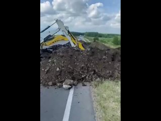 ⚡ В сторону Москвы перерывают трассы, чтобы остановить движение колонны ЧВК «Вагнер».  Показываем карту..