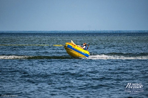 🏖 Обстановка на Цимлянском водохранилище. Люди купаются и веселятся..