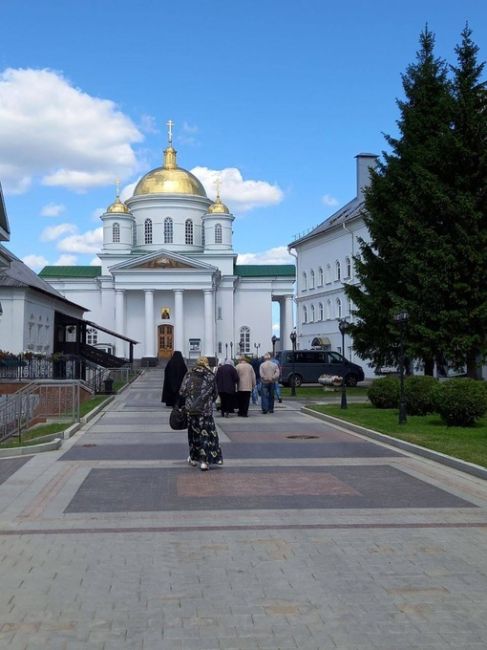 Прогулка по Благовещенскому монастырю глазами нашего читателя.  ..