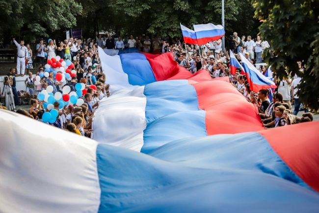 Сегодня Ростов и весь донской край празднует «День России».  Предчетой этого государственного праздника..