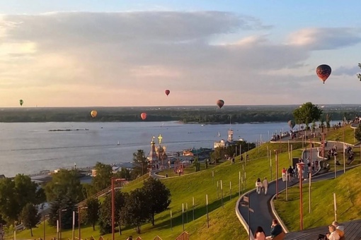 Воздушные шары над Нижним — невероятное зрелище😍
..