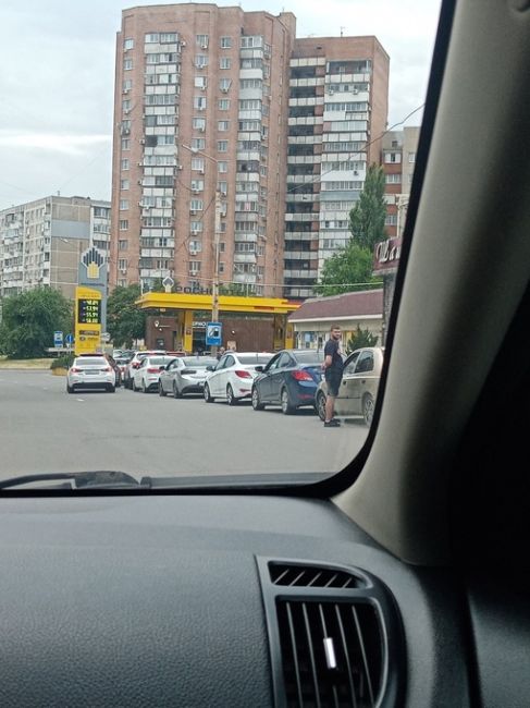 Большую Садовую открыли для движения, общественный транспорт по ней вернулся к прежним схемам движения. Об..