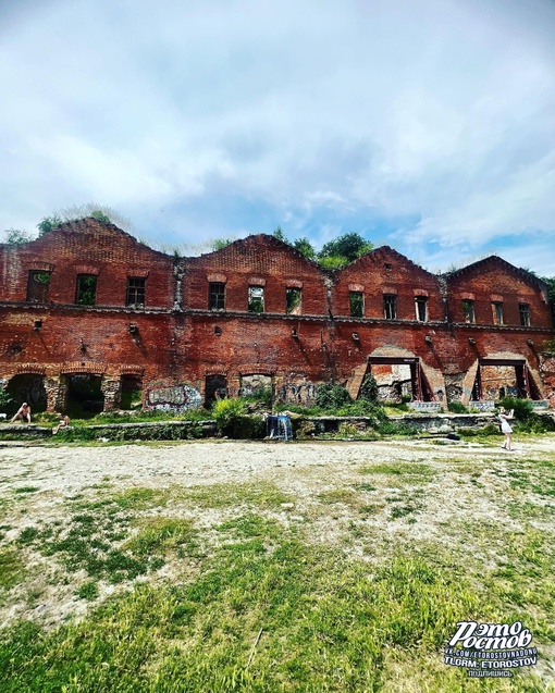 🏛 Парамоновские склады - легендарное купеческое наследие Ростова-на-Дону 19 века. В подземельях..