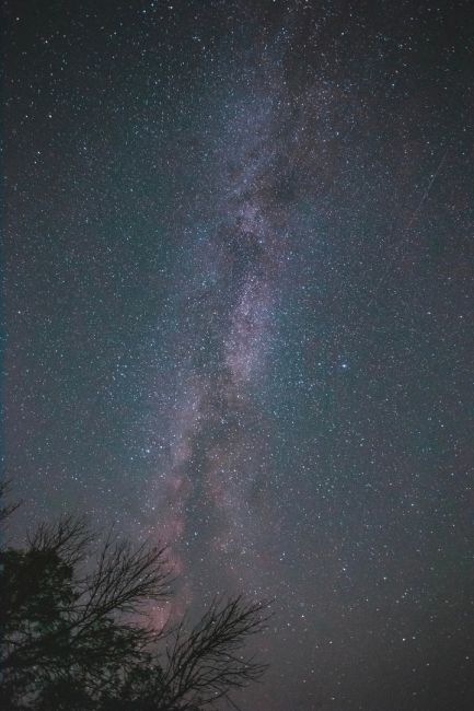 Юпитер и Млечный Путь над Таганрогским заливом 💫  Фото: Артём..