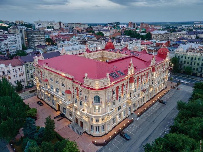 Настала пора летних ростовских вечеров..