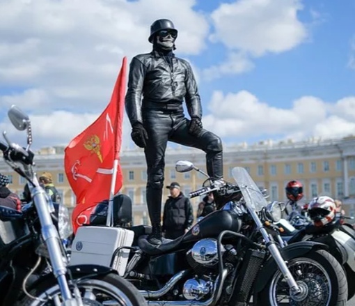 В Госдуме постановили штрафовать водителей за шумные автомобили и мотоциклы 
Штрафы внушительные – от 5 до..