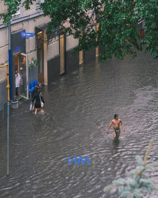 🌧 Фото дня: Тропическое настроение на..