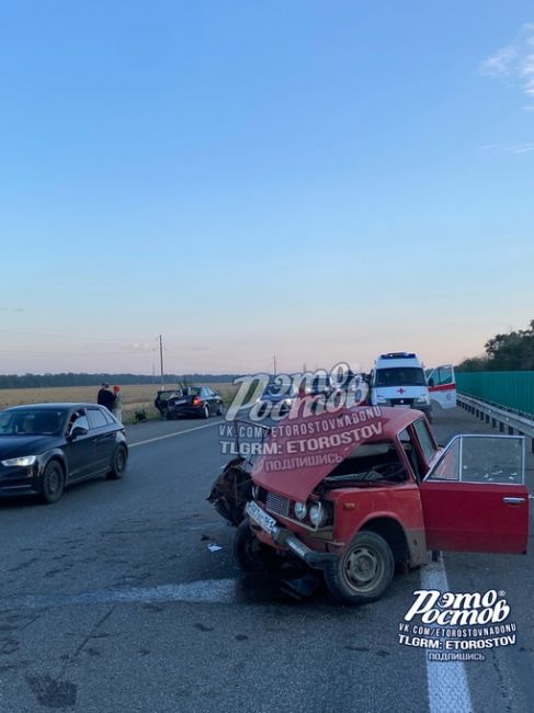 🚨😳⚡ Подписчица паблика "Это Ростов!" попала в жёсткое ДТП на трассе М4-Дон в районе Кущевской. В зад Форду..