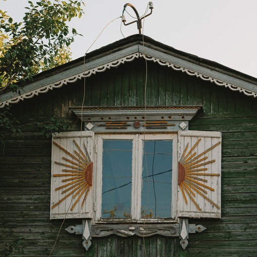 💟Атмосфера бесконечного лета в нижегородских садах. Необычные домики, мотивы окна и кусочки..