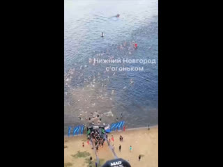 🏊‍♂️ У катера «Герой» сегодня проходил массовый заплыв «Х-waters Volga»
..