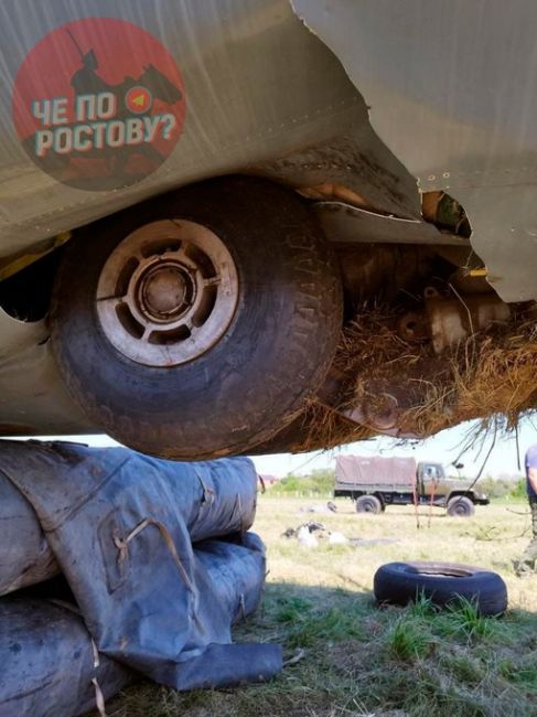 В Ростове потерпел аварию военный самолет.  ЧП случилось на днях во время посадки самолета Ан-72 ВМФ России на..