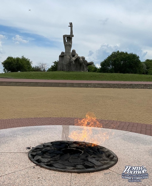 🎗 Змиёвская балка. Во время второй оккупации Ростова, в августе 1942 года, здесь было уничтожено 27 тысяч..