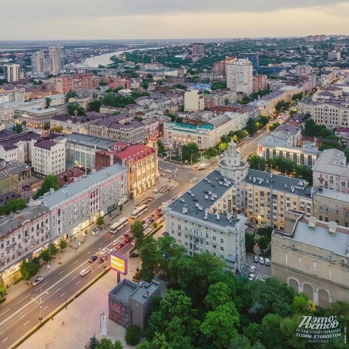 Ростовские летние вечера очень красивы  📸 Фото: Денис..