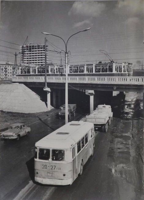 г. Горький. Путепровод на пересечение Комсомольского шоссе и пр. Ленина. (начало 70-х..