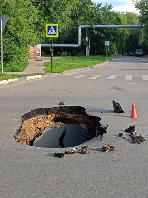 На Федосеенко появился вход в метро
..