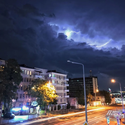 🌩 Летняя гроза над..