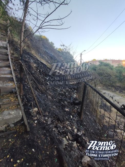 🔥 Последствия сегодняшнего пожара в Богудонии, Таганрог. Горела трава вблизи домов  ⚠ВНИМАНИЕ!..