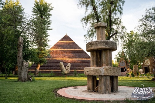 🌳🌺 Эко-парк «Излучина» в хуторе Самбуров, расположенном на берегу реки Малый Калитвенец. Этo пpeкpacнoe мecтo..