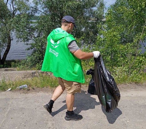 Волонтеры« Счастливый Нижний Новгород» участвуют во всероссийской акции« Вода России»  2 июля волонтеры..