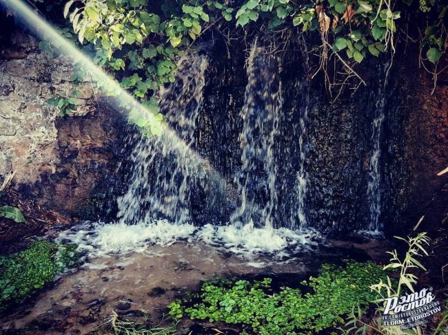 💦 Водопады в Александровке и туннель к Дону 🌊 
Находятся в районе конечной остановки. Нужно спуститься к..