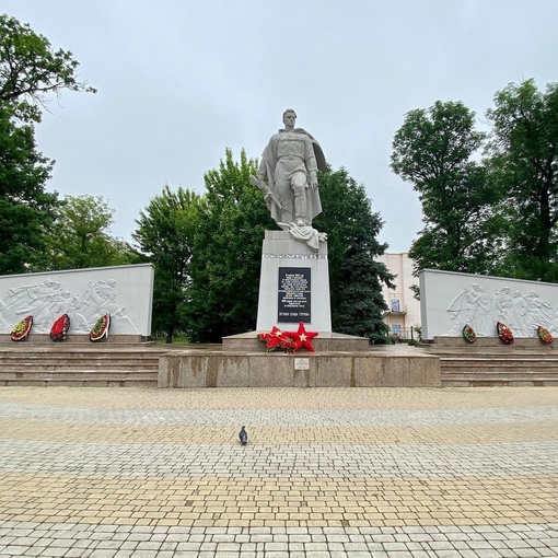 Детали самого центра Краснодара  💚Особняк купца Рубежанского — на мой взгляд, одно из самых красивых..