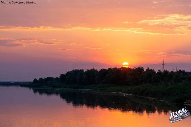 Вечер на берегу Мёртвого Донца в Каратаево..