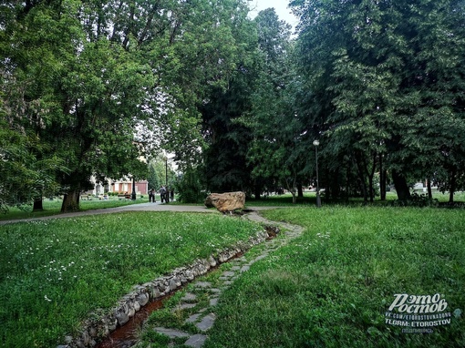 💙 Так начинается Дон-Батюшка. Исток находится в городе Новомосковск, Тульской области 
Немного о реке.....