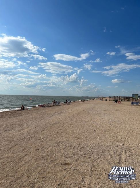 🏖🔵 Должанская коса в середине лета. Здесь сейчас классно. Море очень теплое, никаких дождей, медуз и..