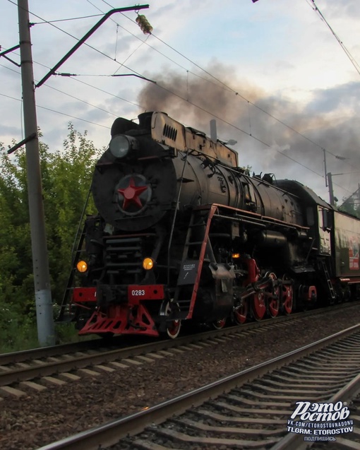 🚂 Музейный паровоз из Таганрога в Ростов-на-Дону на станции..