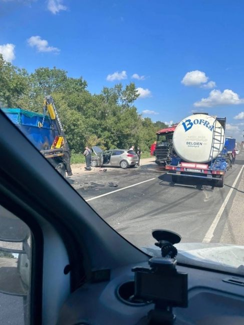 Массовое ДТП на Автозаводском шоссе в..