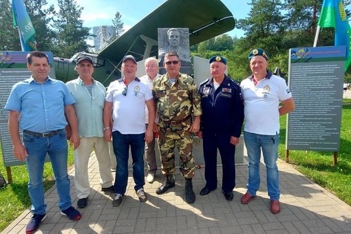 В Нижегородской области сегодня торжественно отметили День воздушно-десатных войск!  С праздником! С днем..