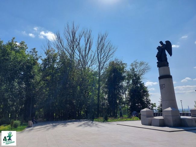 🎉🌳🪓  Сегодня 120 лет исполняется парку "Швейцария".  Парк, без сомнения, прекрасен.  Но есть проблема - мы..