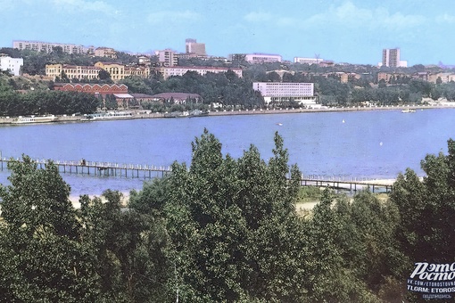 🏖 Центральный пляж города Ростова-на-Дону, 70-80 года! 
Вот время было! Жаль, наши дети это не увидят и не..