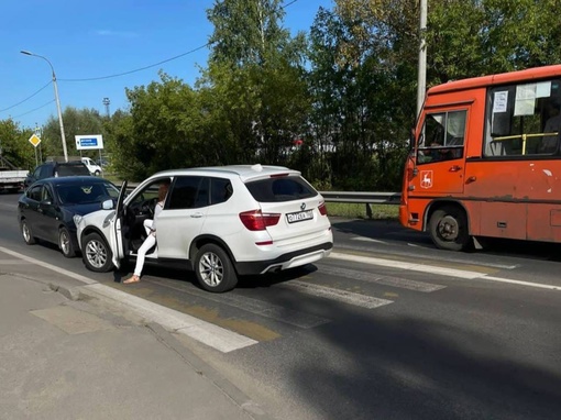 🫤Когда навигатор завёл не туда  Кажется мы знаем, чей она потомок...  ..