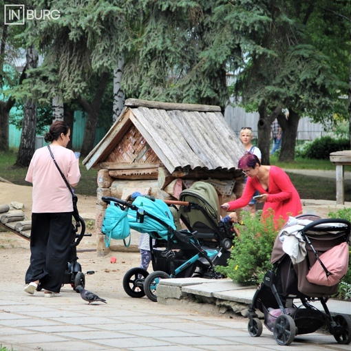 В общественной палате предложили выплачивать маткапитал 1 млн рублей на третьего ребенка, пишет..