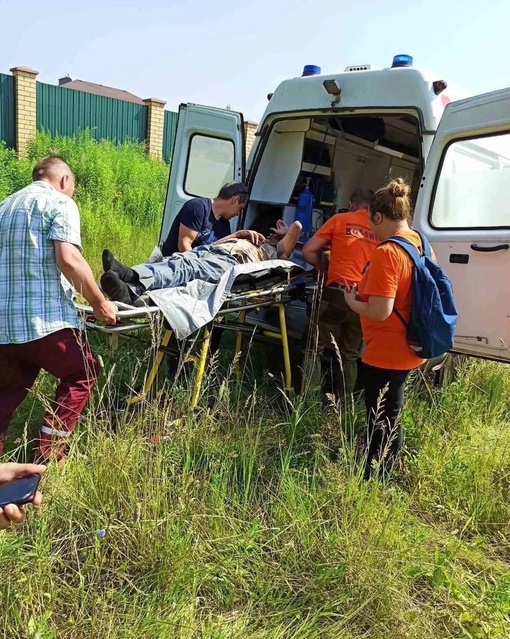 Полицейские из села Гагино спасли заблудившегося в лесу пожилого мужчину с инсультом.  61-летний мужчина ушёл..