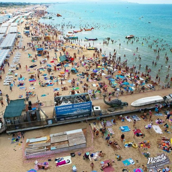 Пик сезона на черноморских пляжах ⛱🏖 
Сеанс бесплатной уринотерапии обеспечен..