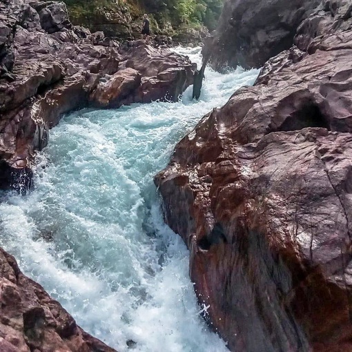 ⛰️Гранитный каньон - памятник природы Адыгеи, грандиозный тектонический разлом в Даховском гранитном..