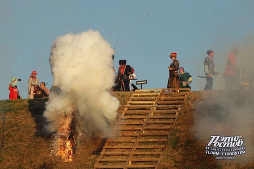 📸 В субботу в Азове прошёл военно-исторический фестиваль "Осада..