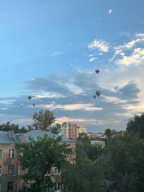 🗣️красота в небесах , кто заметил..