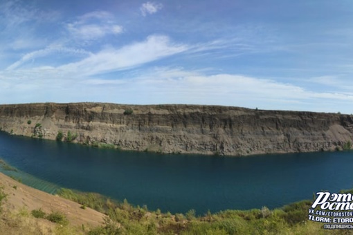 🏕 Длинный Каньон под Каменском - шикарное место 🏞  Вода просто голубая и прозрачная, как слеза. Очень круто..