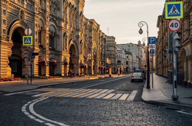 Попасть на автобусную обзорную экскурсию по Москве можно со скидкой 20%  На этой экскурсии вы за три часа с..